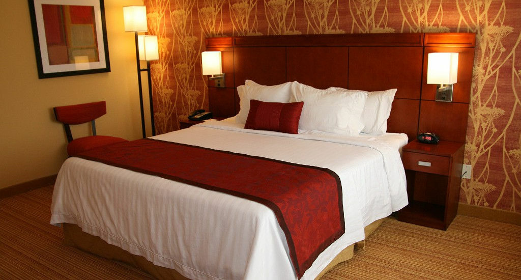 คอร์ตยาร์ด สเตทวิลล์ มัวร์สวิลล์/เลกนอร์แมน Hotel สเตทส์วิลล์ ภายนอก รูปภาพ